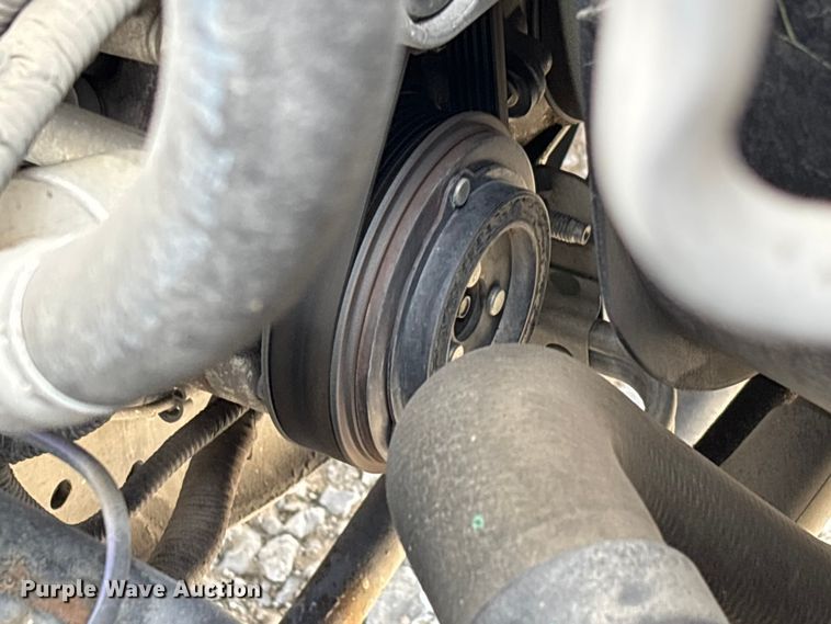 image for item FB3253 2016 Ford F550 utility / service truck