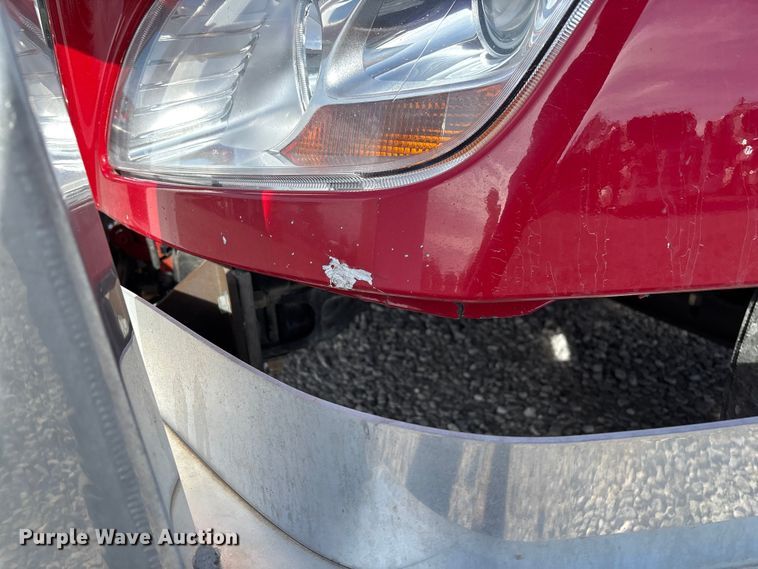 image for item FB3264 2019 Peterbilt 579 semi truck