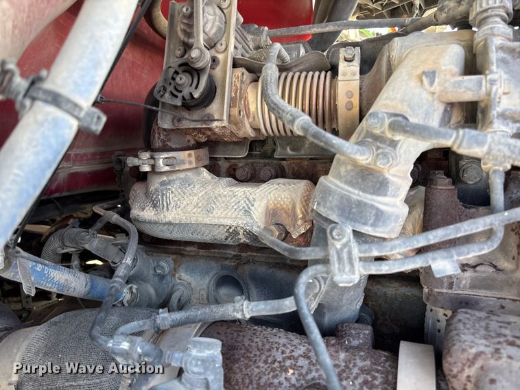 image for item FB3265 2019 Peterbilt 579 semi truck