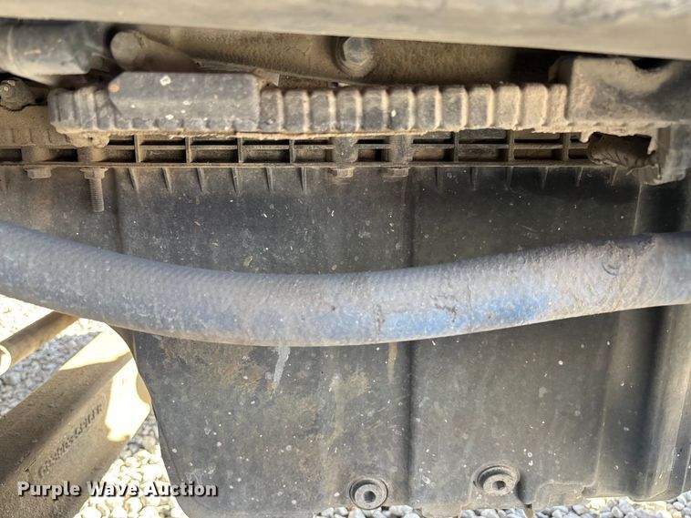 image for item FB3265 2019 Peterbilt 579 semi truck