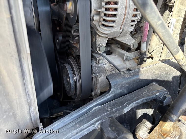 image for item FB3265 2019 Peterbilt 579 semi truck