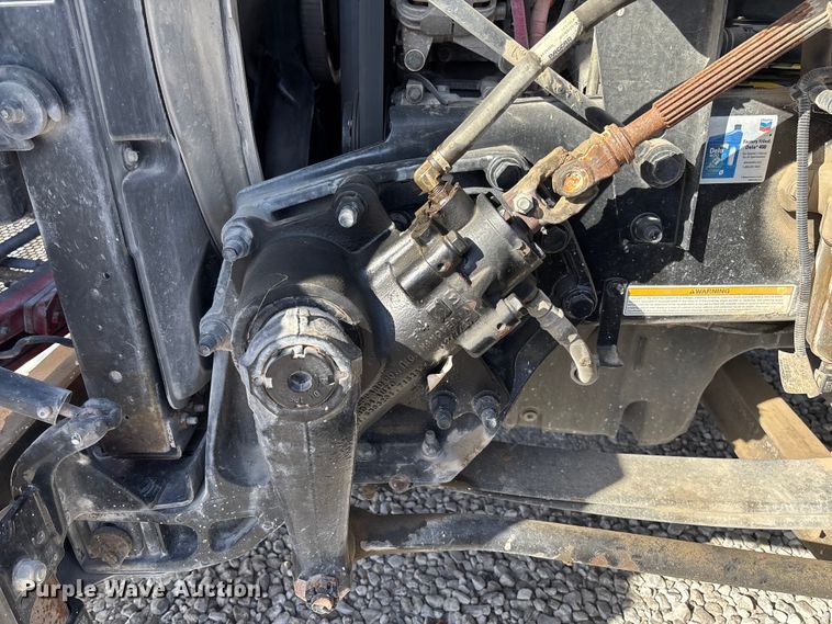 image for item FB3265 2019 Peterbilt 579 semi truck