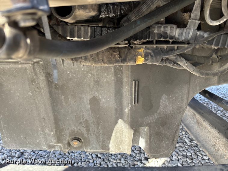 image for item FB3266 2019 Peterbilt 579 semi truck