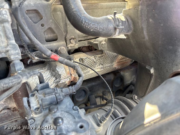 image for item FB3266 2019 Peterbilt 579 semi truck