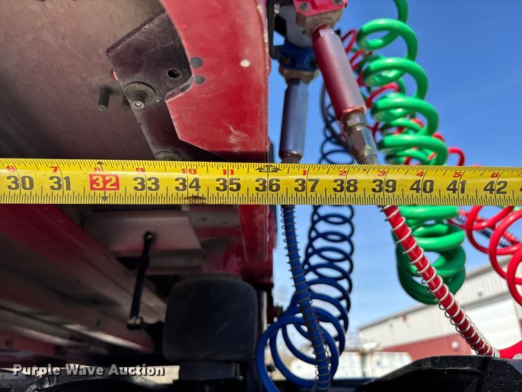 image for item FB3266 2019 Peterbilt 579 semi truck