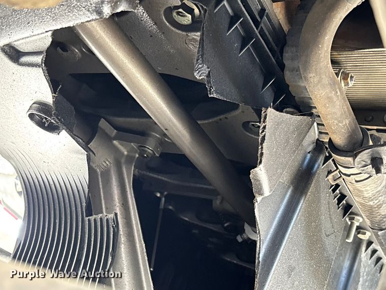 image for item FB3269 2017 Peterbilt 579 semi truck