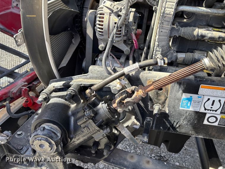 image for item FB3269 2017 Peterbilt 579 semi truck