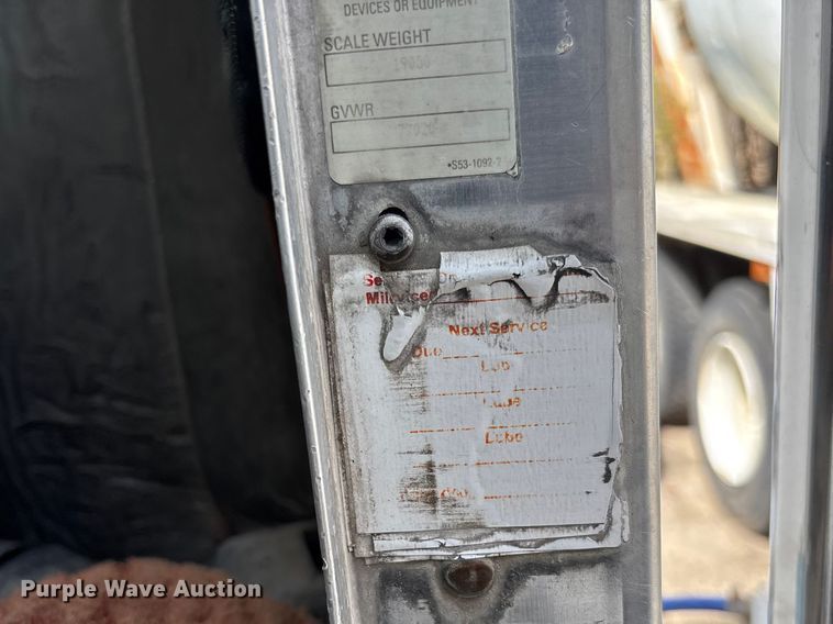 image for item FB3271 2005 Kenworth T800 ready mix truck