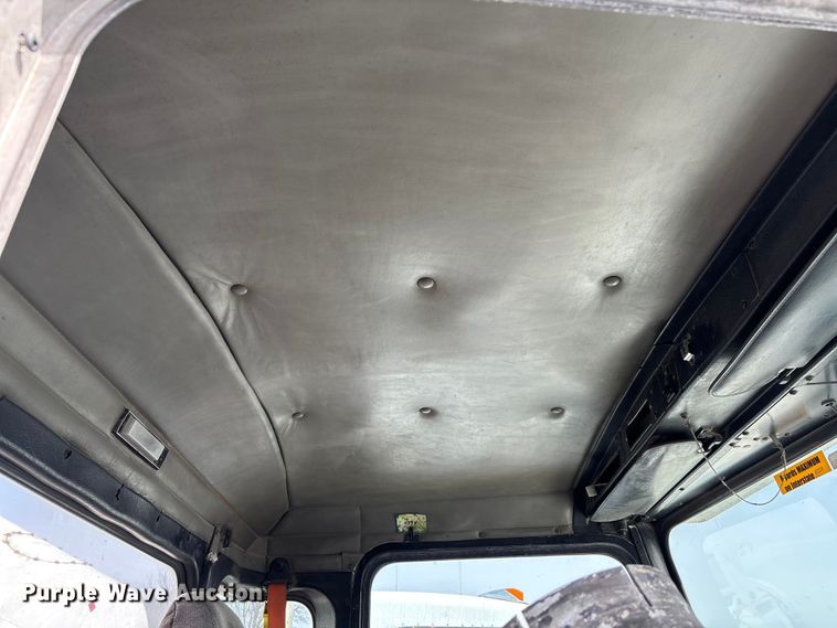 image for item FB3271 2005 Kenworth T800 ready mix truck