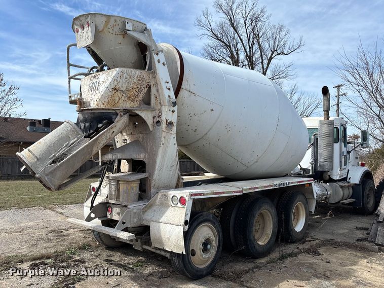 image for item FB3272 2009 Kenworth T800 ready mix truck