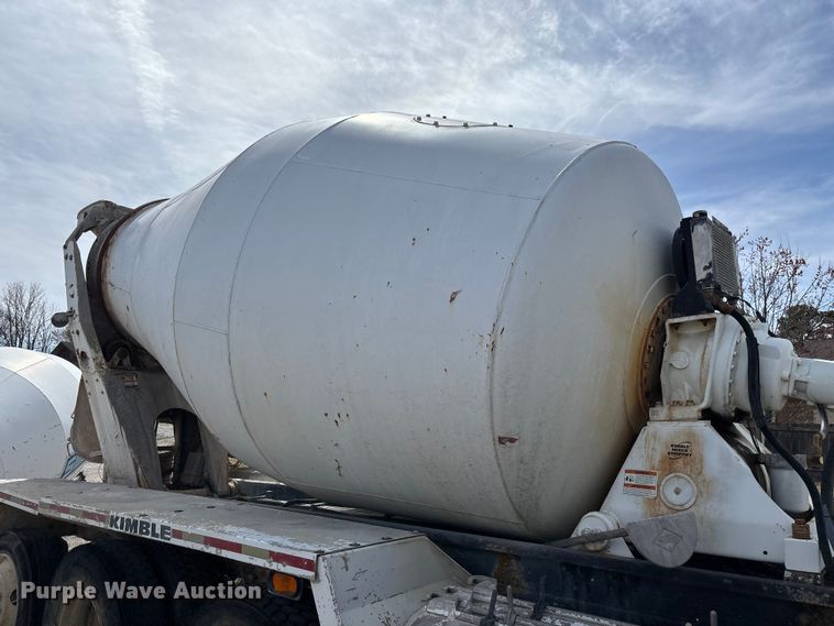 image for item FB3272 2009 Kenworth T800 ready mix truck