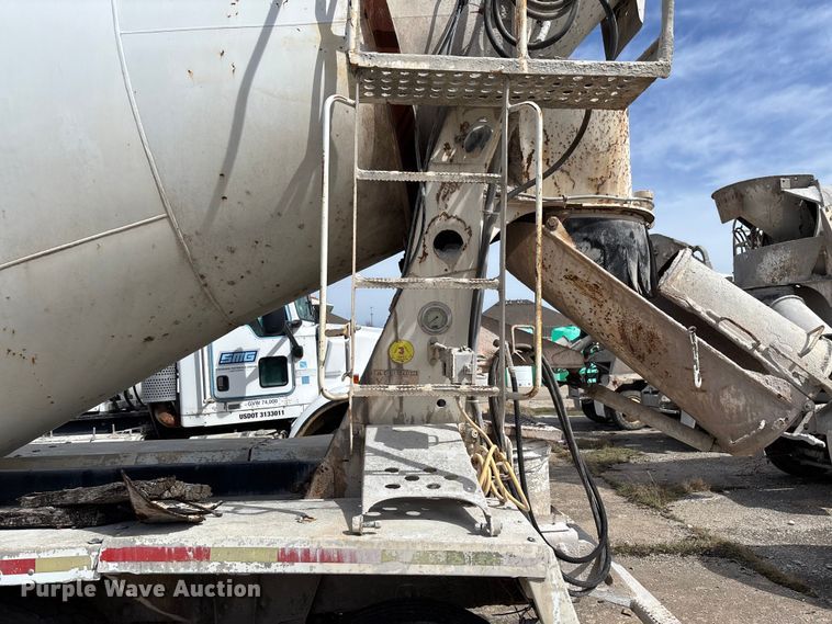 image for item FB3272 2009 Kenworth T800 ready mix truck