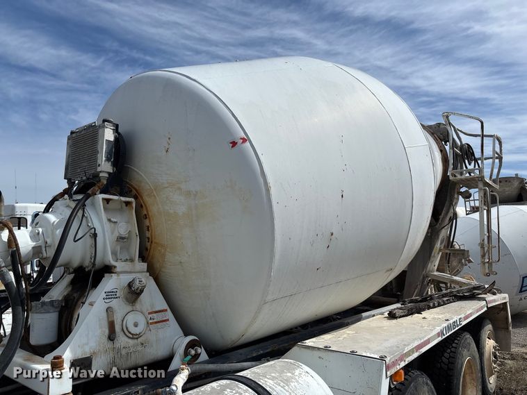 image for item FB3272 2009 Kenworth T800 ready mix truck