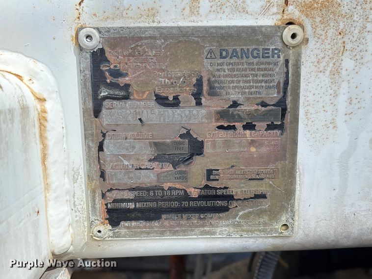 image for item FB3272 2009 Kenworth T800 ready mix truck