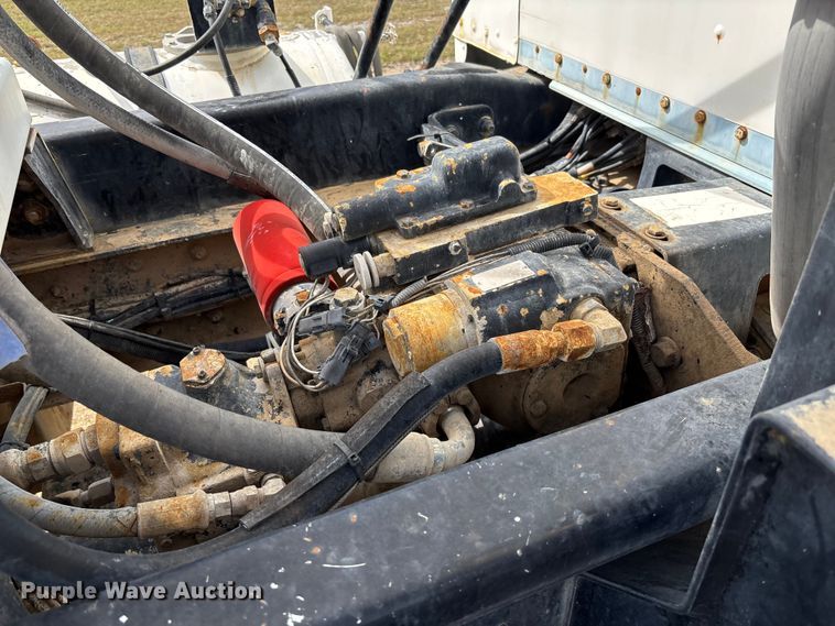 image for item FB3272 2009 Kenworth T800 ready mix truck