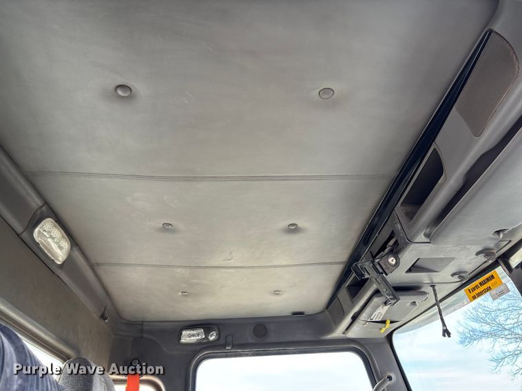 image for item FB3272 2009 Kenworth T800 ready mix truck