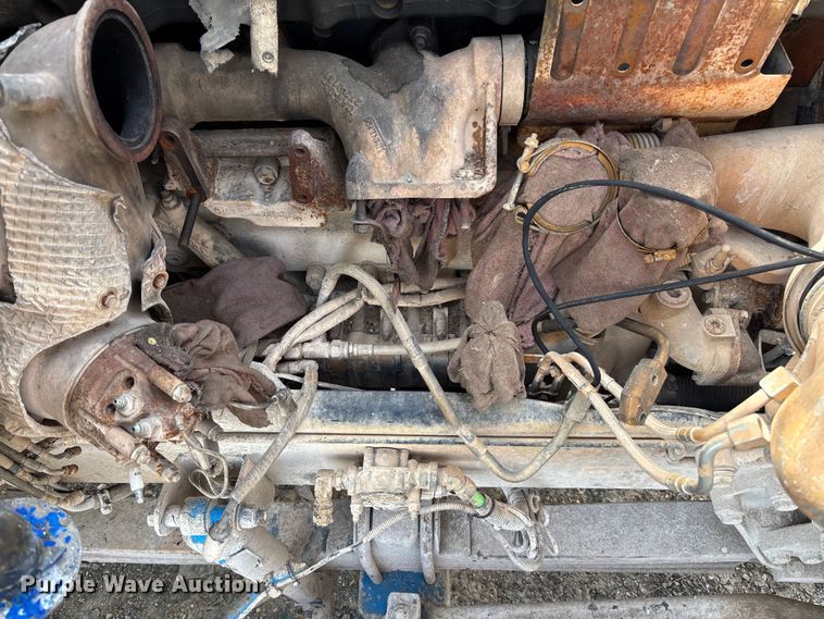 image for item FB3272 2009 Kenworth T800 ready mix truck