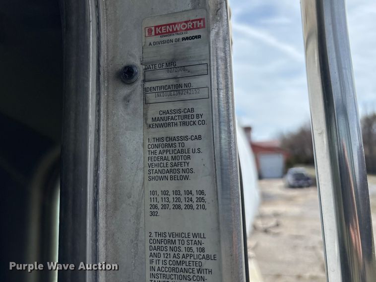 image for item FB3272 2009 Kenworth T800 ready mix truck