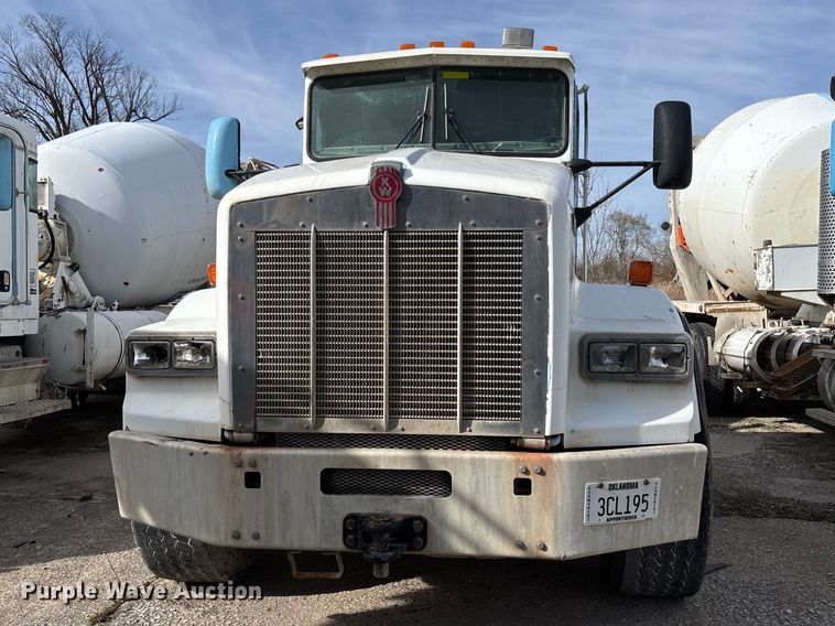 image for item FB3273 2004 Kenworth T800 ready mix truck