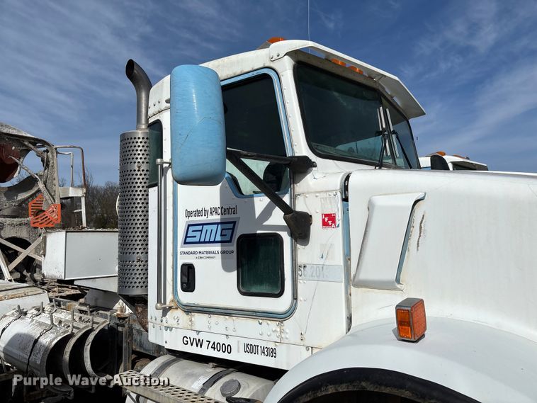 image for item FB3273 2004 Kenworth T800 ready mix truck