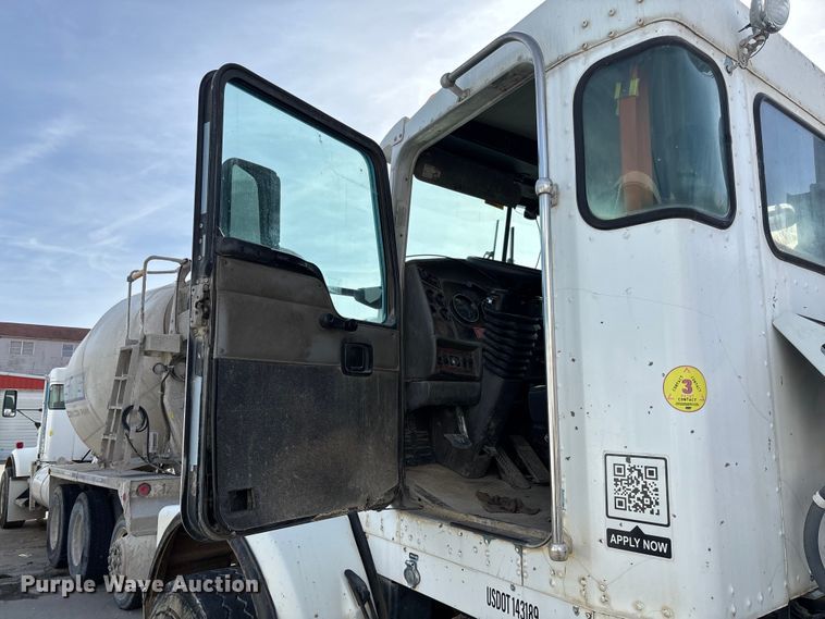 image for item FB3273 2004 Kenworth T800 ready mix truck