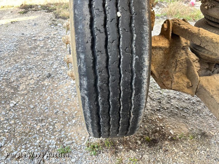 image for item FB3273 2004 Kenworth T800 ready mix truck