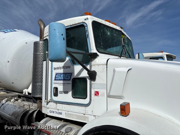 image for item FB3274 2005 Kenworth T800 ready mix truck