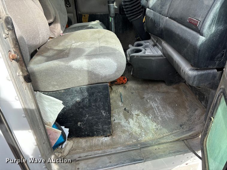 image for item FB3274 2005 Kenworth T800 ready mix truck