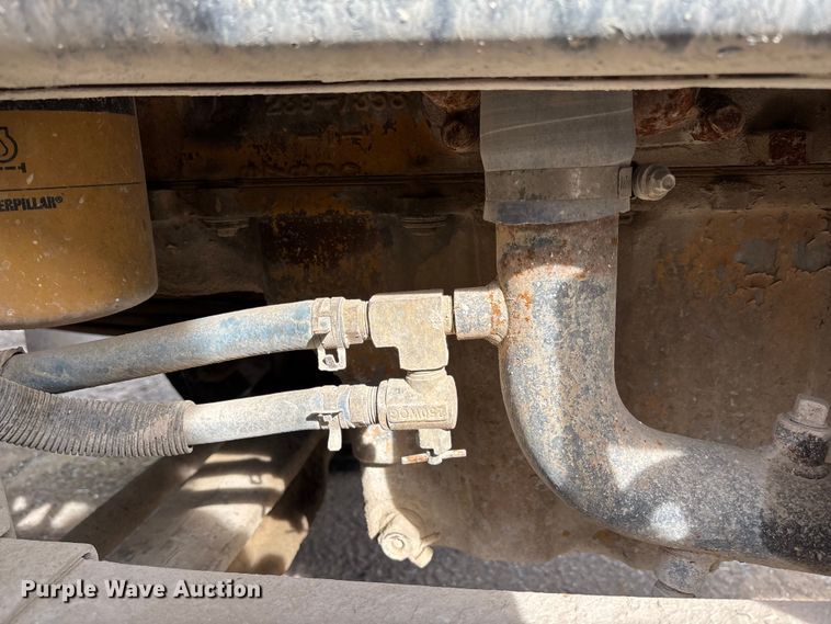 image for item FB3274 2005 Kenworth T800 ready mix truck