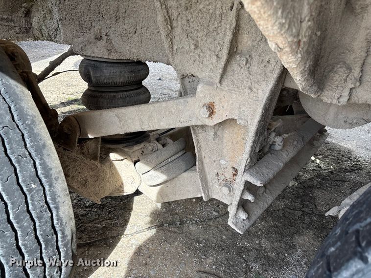 image for item FB3275 2009 Kenworth T800 ready mix truck