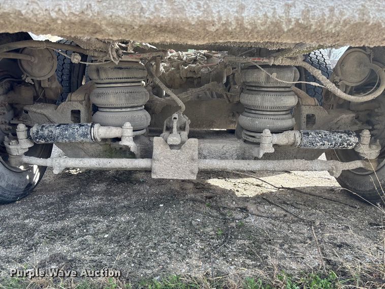 image for item FB3275 2009 Kenworth T800 ready mix truck