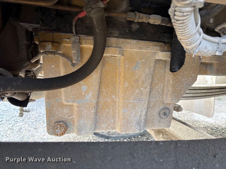 image for item FB3276 2004 Kenworth T800 ready mix truck