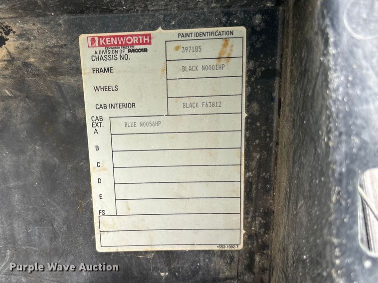 image for item FB3276 2004 Kenworth T800 ready mix truck