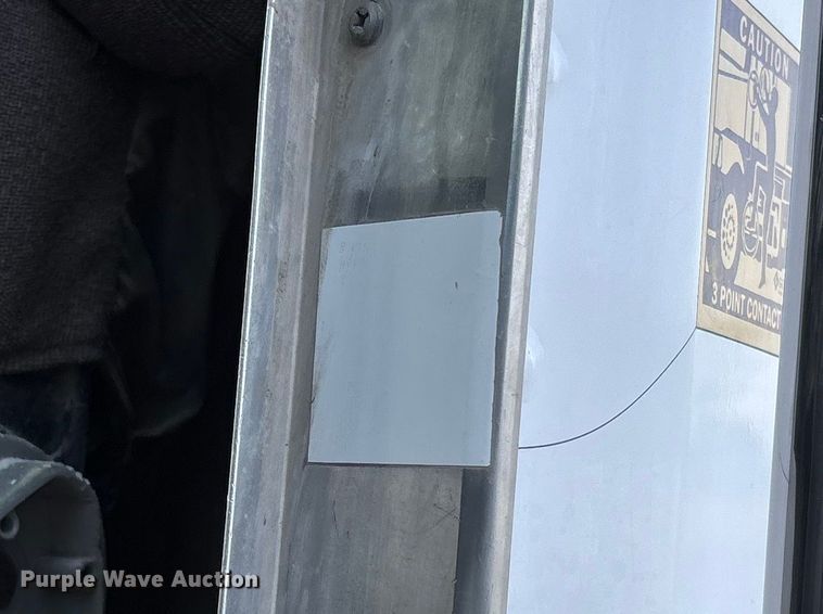 image for item FB3276 2004 Kenworth T800 ready mix truck