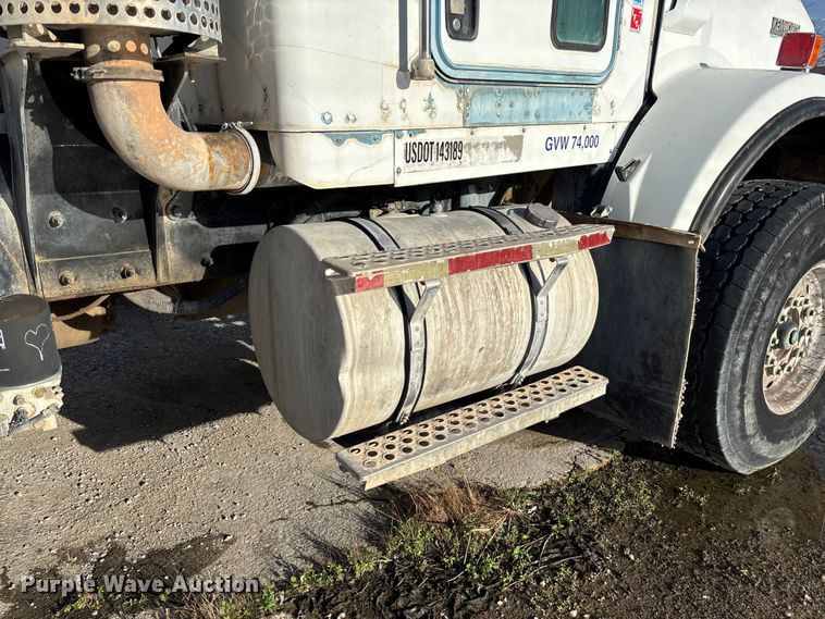 image for item FB3277 2009 Kenworth T800 ready mix truck