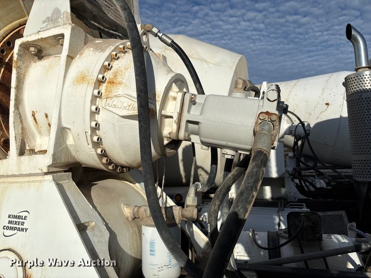 image for item FB3277 2009 Kenworth T800 ready mix truck