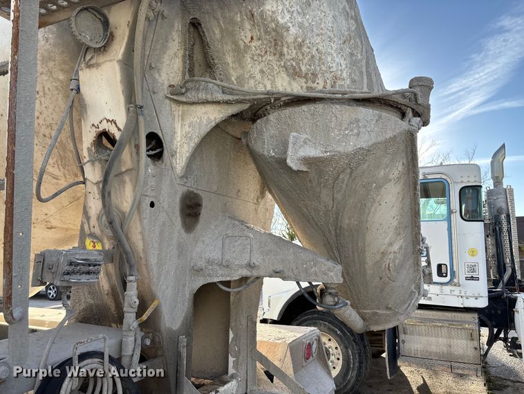 image for item FB3277 2009 Kenworth T800 ready mix truck