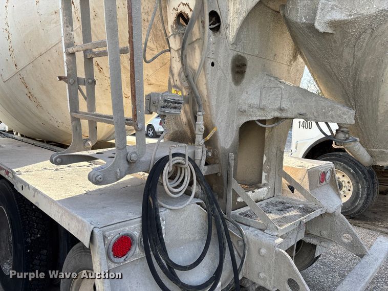 image for item FB3277 2009 Kenworth T800 ready mix truck