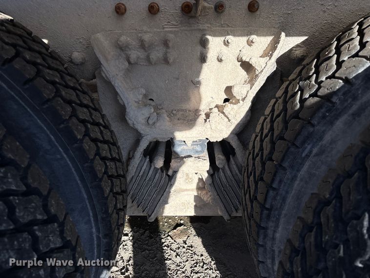 image for item FB3277 2009 Kenworth T800 ready mix truck