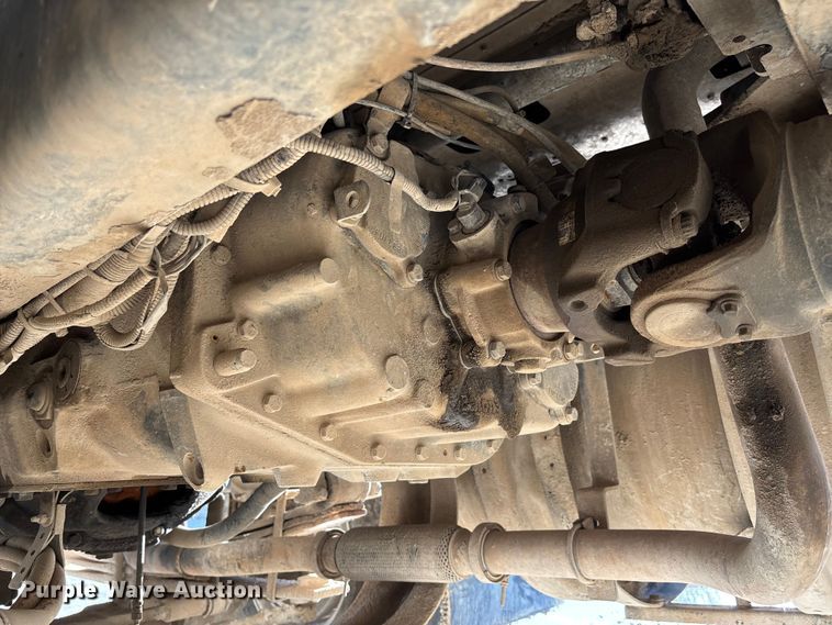 image for item FB3277 2009 Kenworth T800 ready mix truck