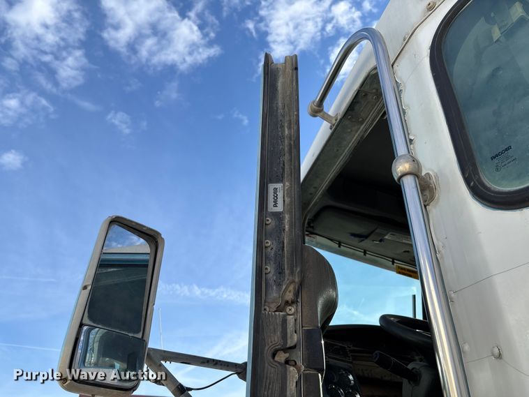 image for item FB3277 2009 Kenworth T800 ready mix truck