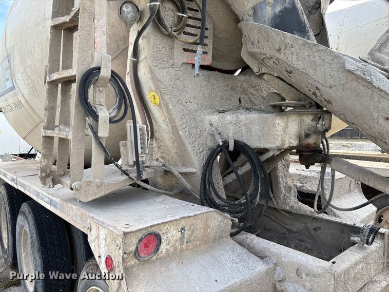 image for item FB3278 2004 Kenworth T800 ready mix truck
