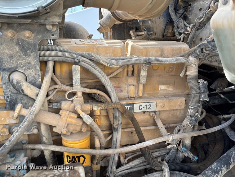 image for item FB3278 2004 Kenworth T800 ready mix truck