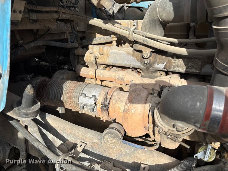 image for item FB3278 2004 Kenworth T800 ready mix truck