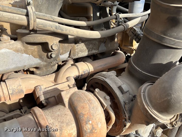 image for item FB3278 2004 Kenworth T800 ready mix truck