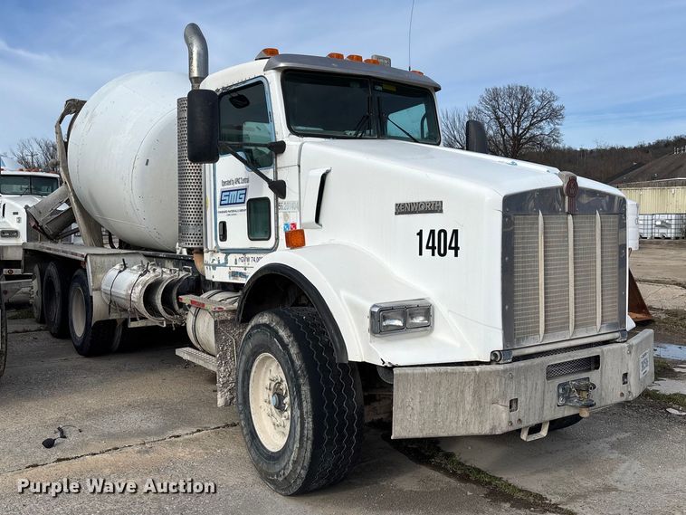 image for item FB3279 2009 Kenworth T800 ready mix truck