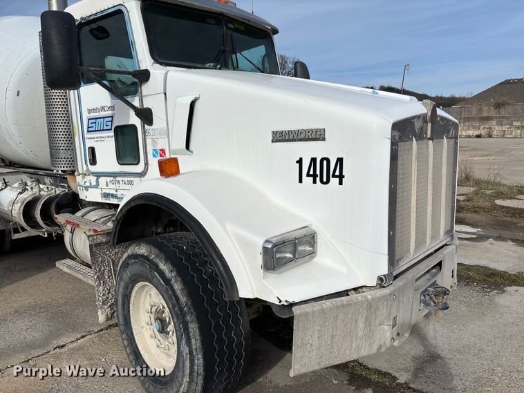 image for item FB3279 2009 Kenworth T800 ready mix truck