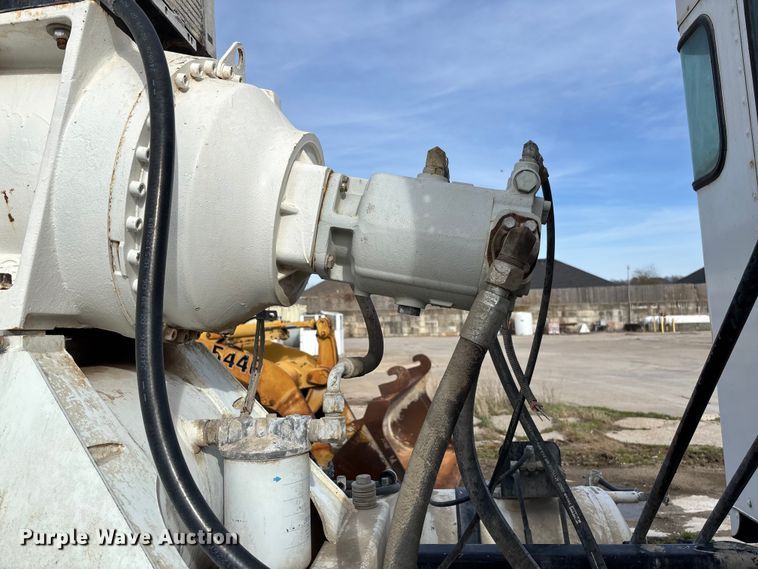 image for item FB3279 2009 Kenworth T800 ready mix truck