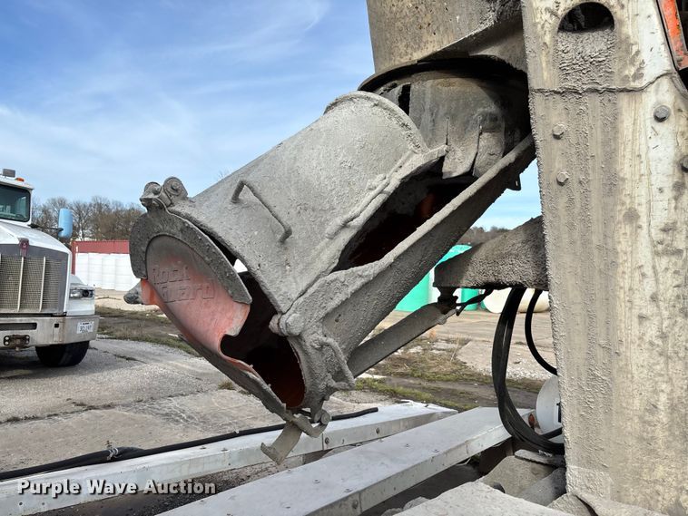 image for item FB3279 2009 Kenworth T800 ready mix truck