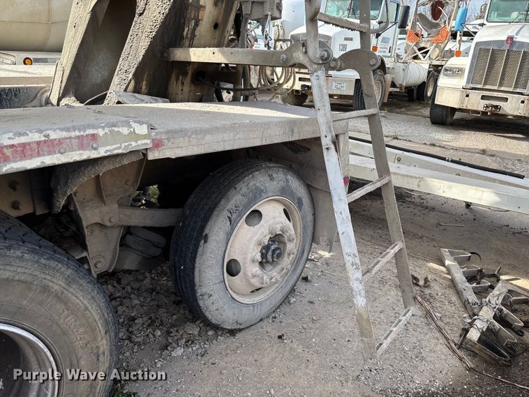 image for item FB3279 2009 Kenworth T800 ready mix truck